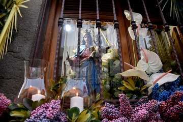 Telde pide la protección de María Auxiliadora con el rezo del 'Regina Coello' (Foto Francisco Javier Santana)